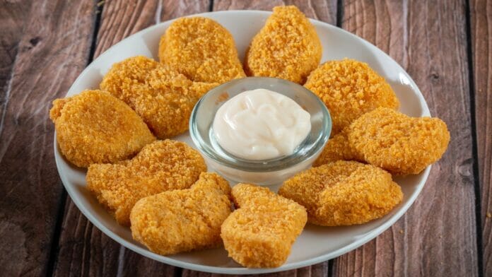 chick fil a 8 count nuggets calories