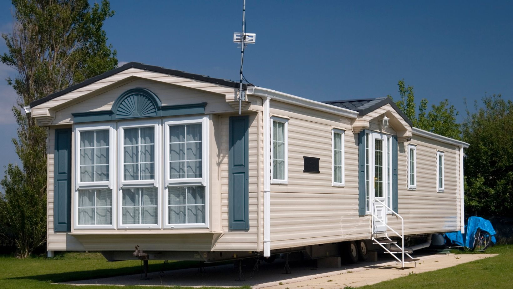 how to find out if land is zoned for mobile home